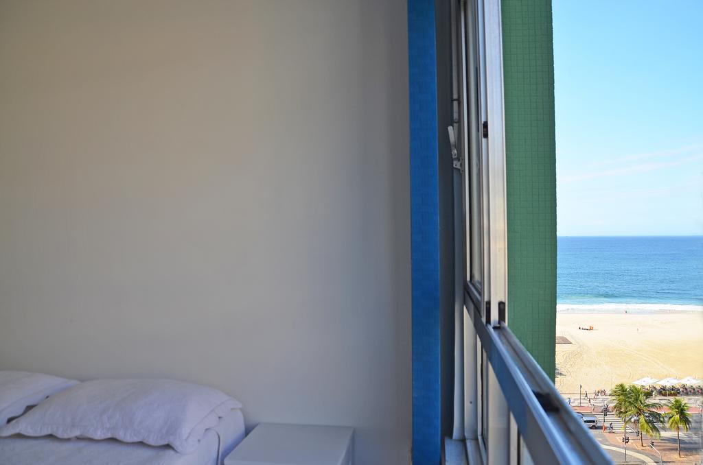 Copacabana Beach 48 *